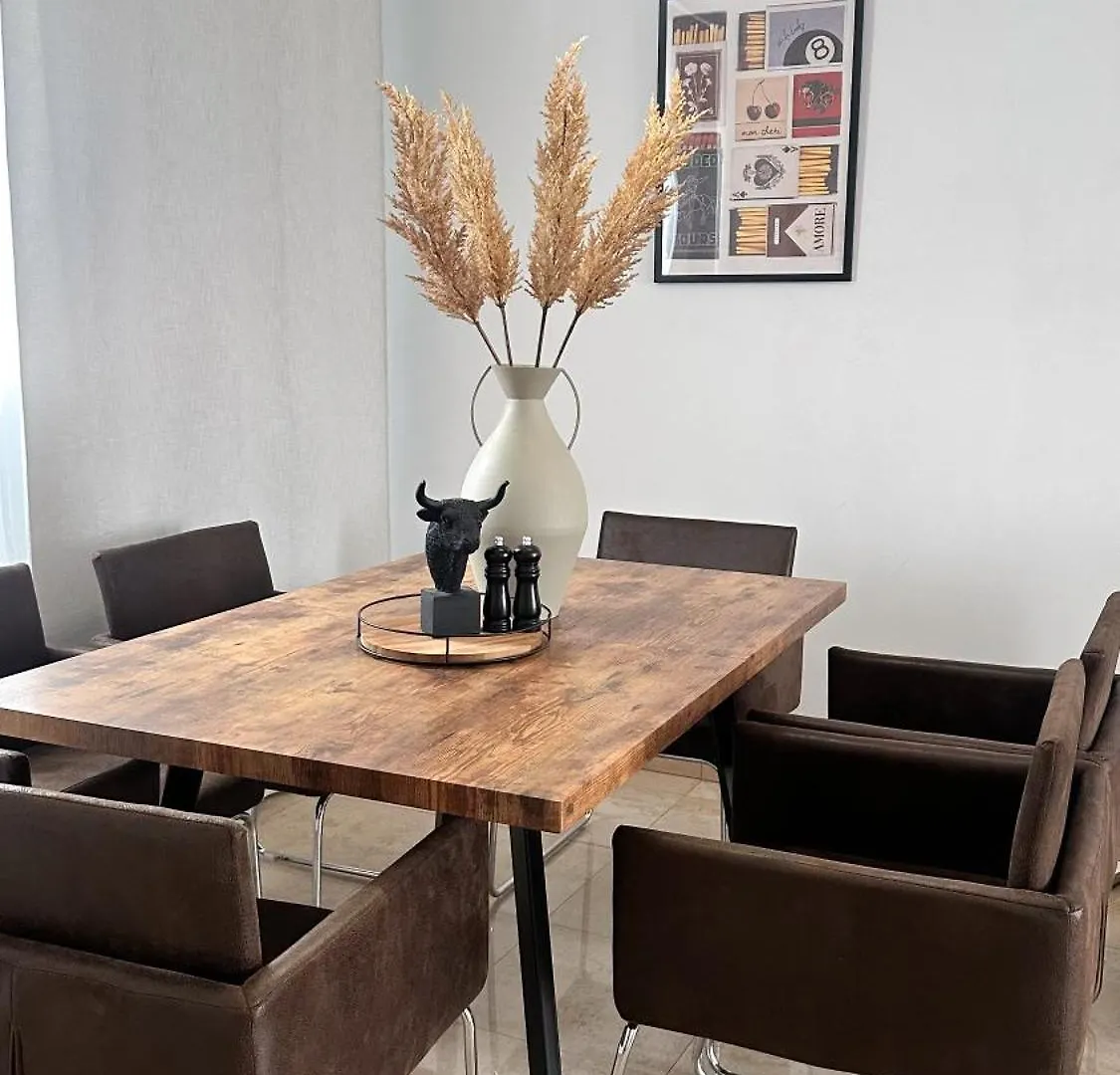 Vistalmar - Modern Poolside Apartment With Large Terrace, In Manilva
